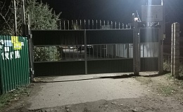 Ворота распашные с ковкой
